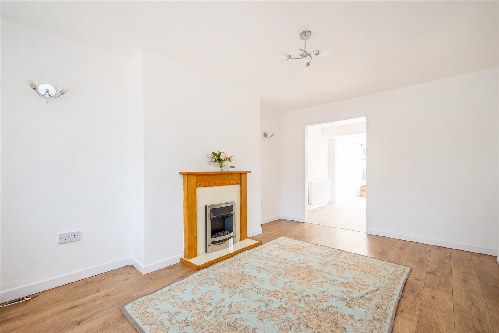 3 bed property in Howe Grove, Chorley